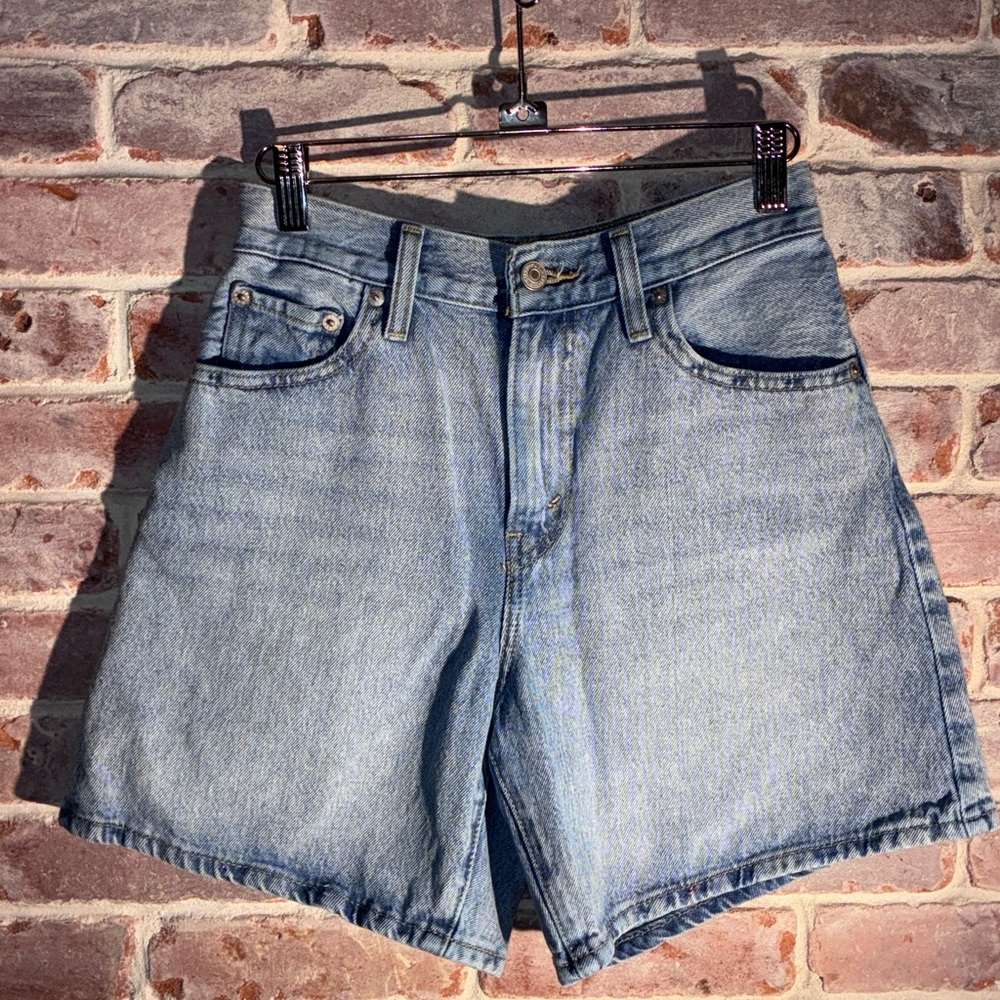 Levi's Premium Light Blue High Baggy Shorts - Picture 2 of 4